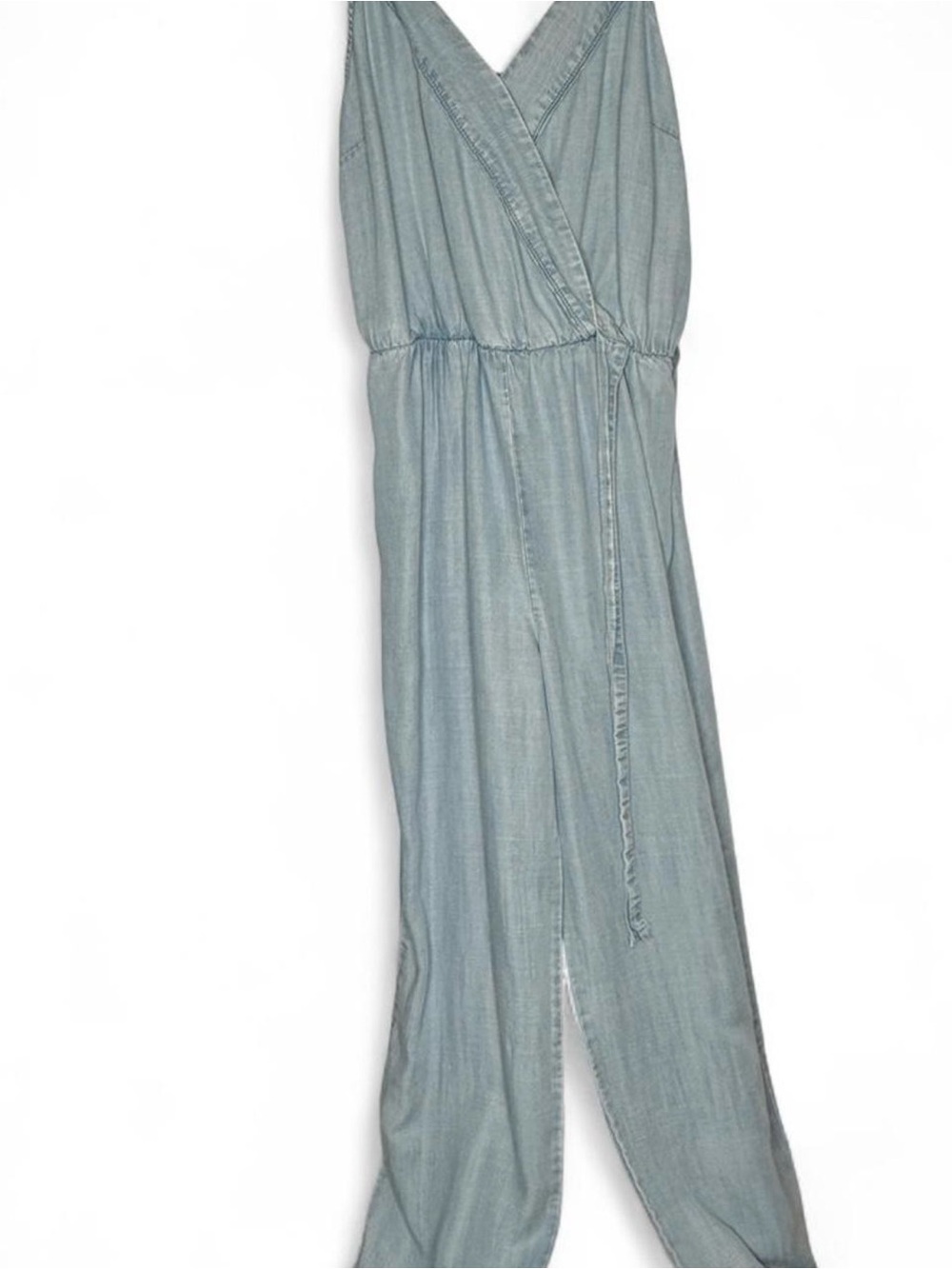 Vince Camuto Light Wash Denim Jumpsuit.Size XS. Roomy and very comfy, super soft - Picture 2 of 6